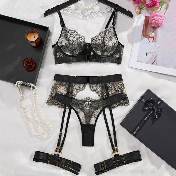 Luxury Lace Bra & Garter Set –  Adjustable Straps